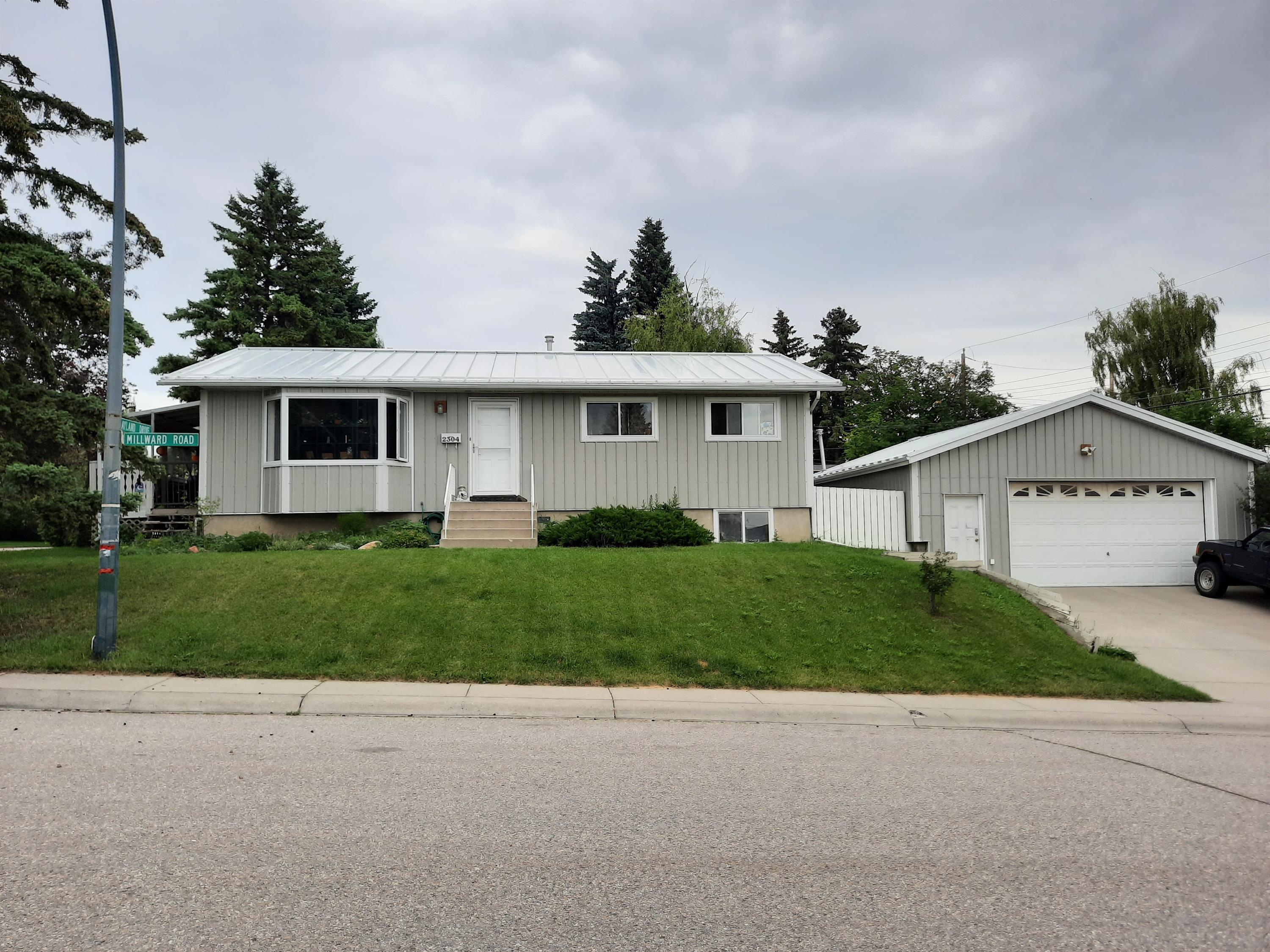 2304 Millward Road Northeast - Main floor Suite