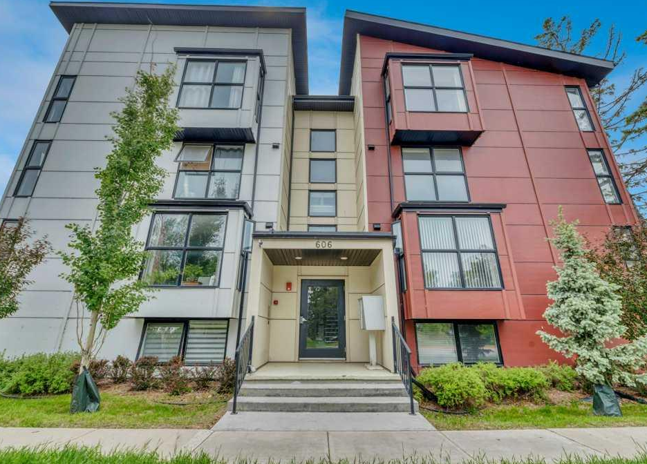 606 Lakeside Boulevard - 12